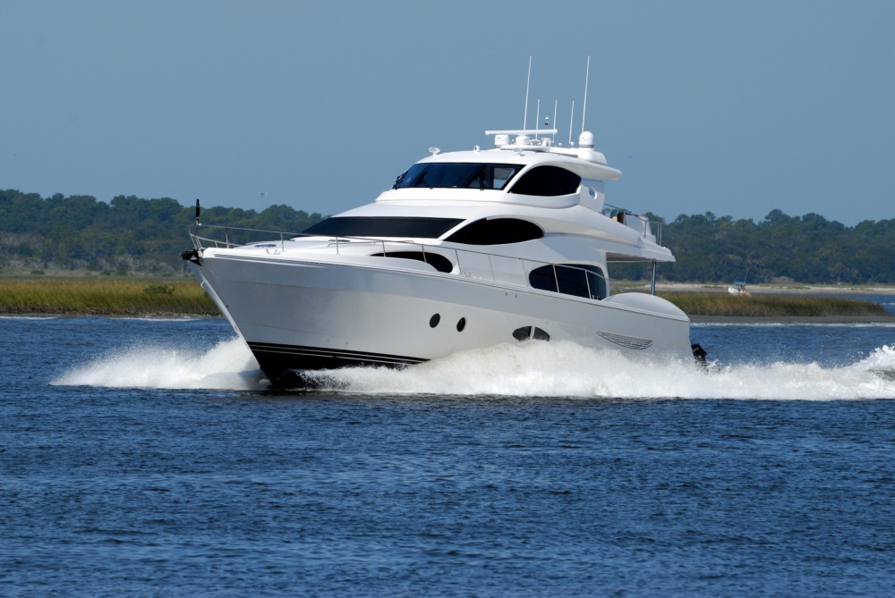 Benefits of Buying a Boat through a Broker